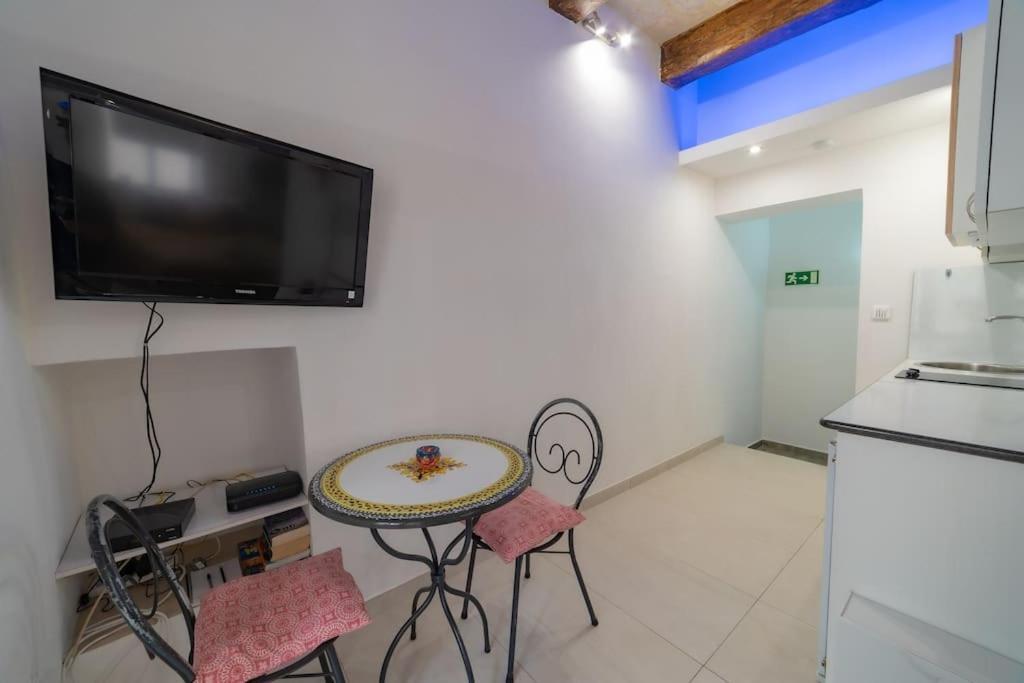 Jbo- Joette'S Bliss Oasis Appartement Valletta Buitenkant foto